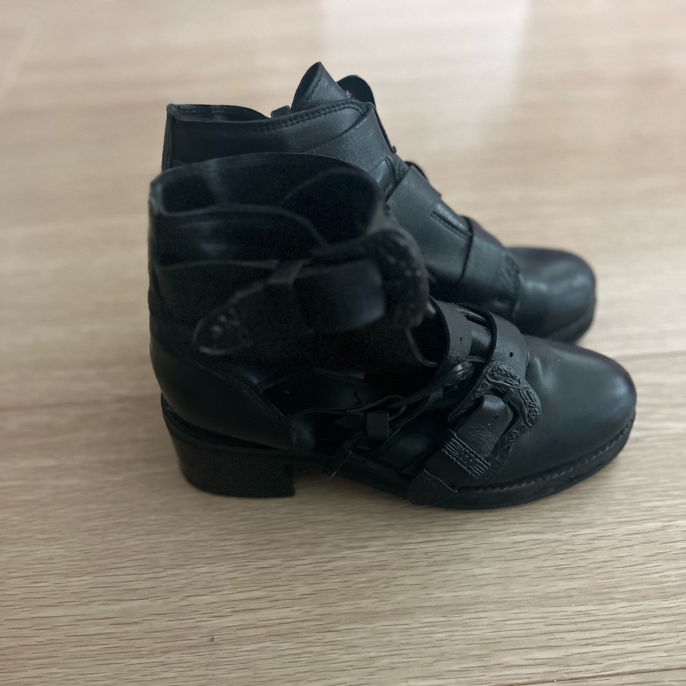 Topshop black buckle boots size 38